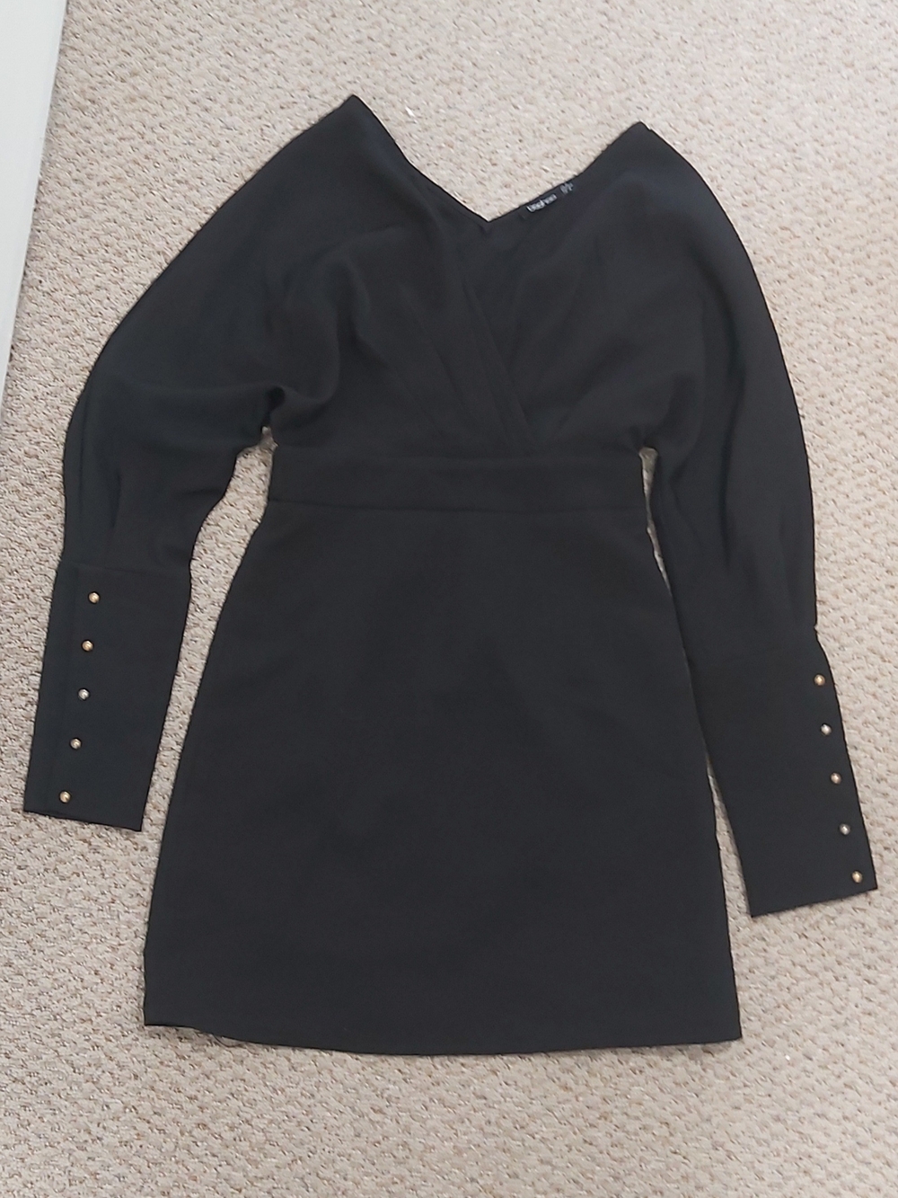 Black V-Neck Long Sleeve Mini Dress Size S